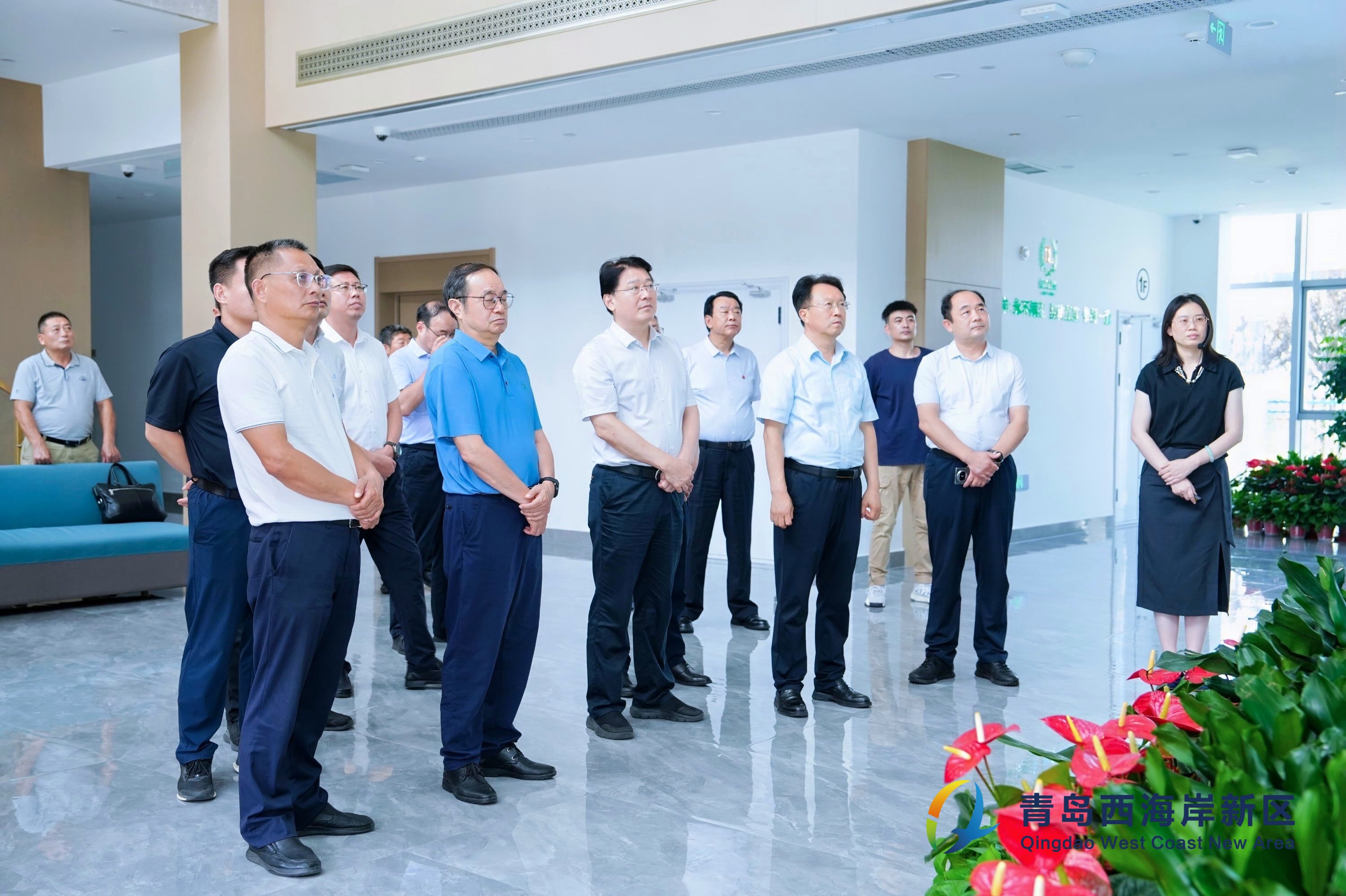 青島市“十五五”種業(yè)發(fā)展規(guī)劃暨青島國際種都建設(shè)研討會 與會領(lǐng)導(dǎo)、專家蒞臨集團青島供應(yīng)鏈基地考察